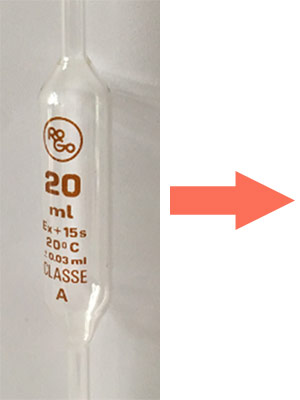 Picture showing examples of labels on glassware